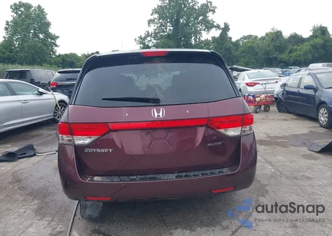 2015 Honda Odyssey Touring/Touring Elite z USA, uszkodzony, nr VIN 5FNRL5H98FB092869